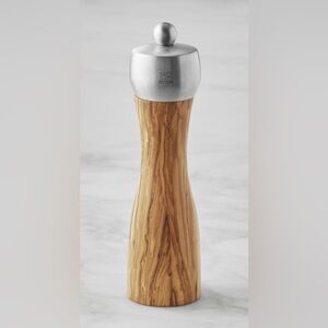 8.5” Peugeot Fidji Salt Grinder Mill Olive Wood France William Sonoma *NEW*
